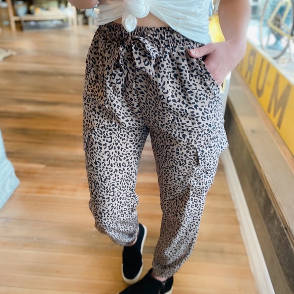 WISHING YOU THE BEST CHEETAH JOGGERS - Picture 10 of 14